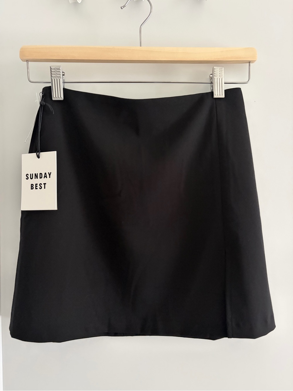 Aritzia Sunday Best Black Tatiana Mini Skirt